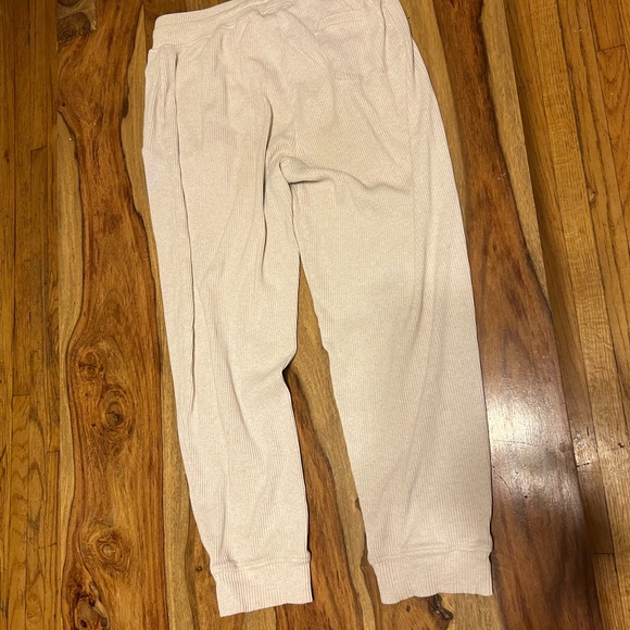 Roots summer sweatpants in great condition size S - Picture 3 of 9